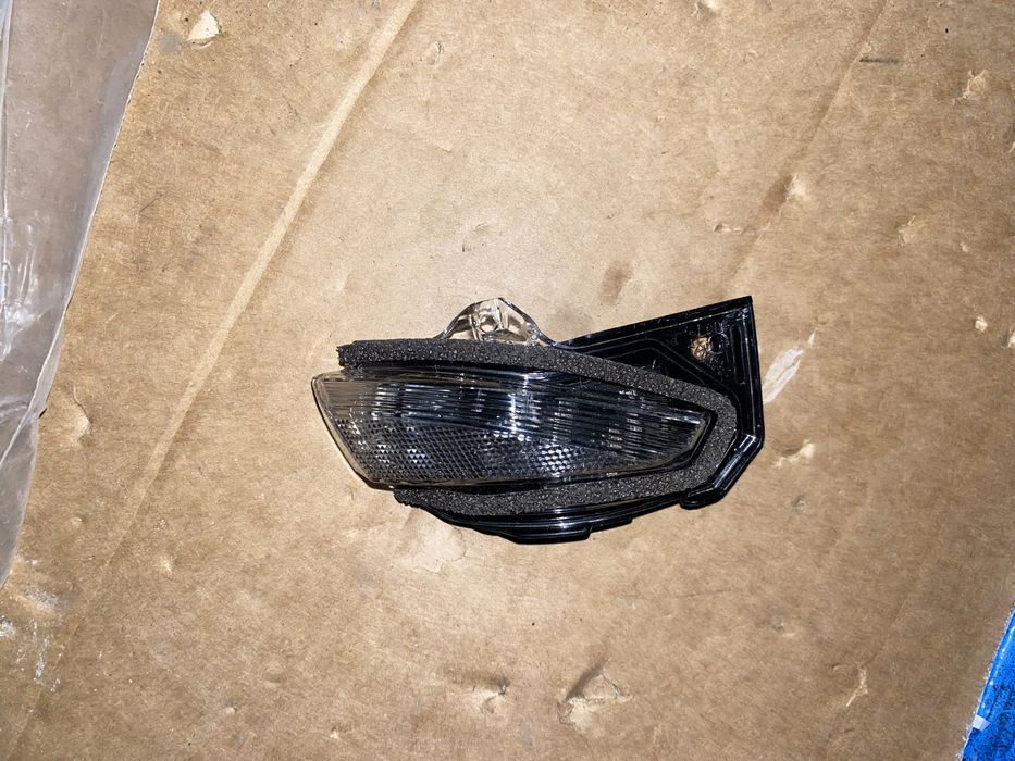 Semnal Oglinda Toyota Corolla 2019 - 2023 oglinda retrovizoare dreapta