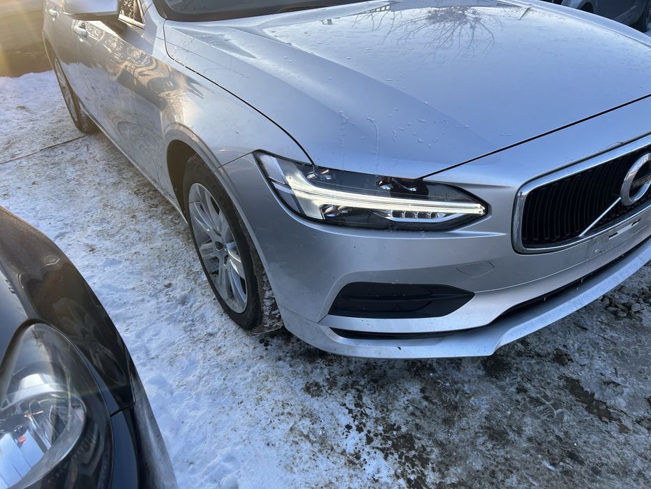 Alternator Volvo S90 2.0 D 2017