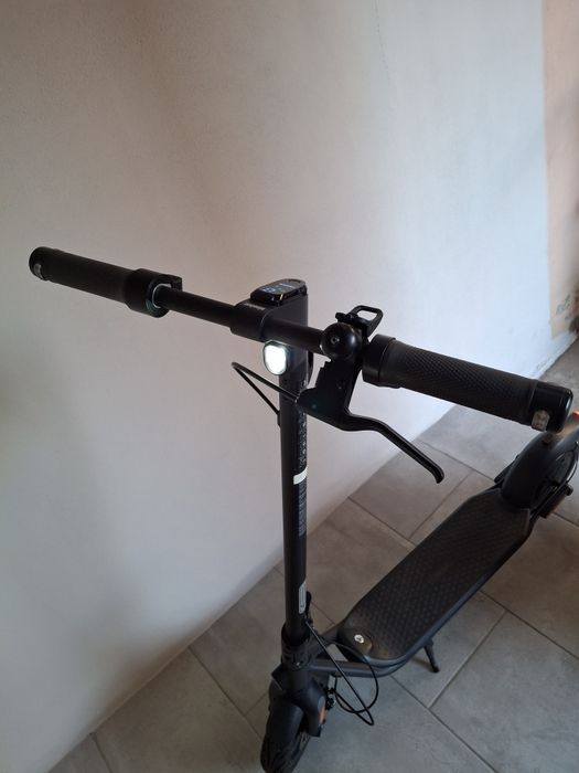 Trotineta electrica ninebot