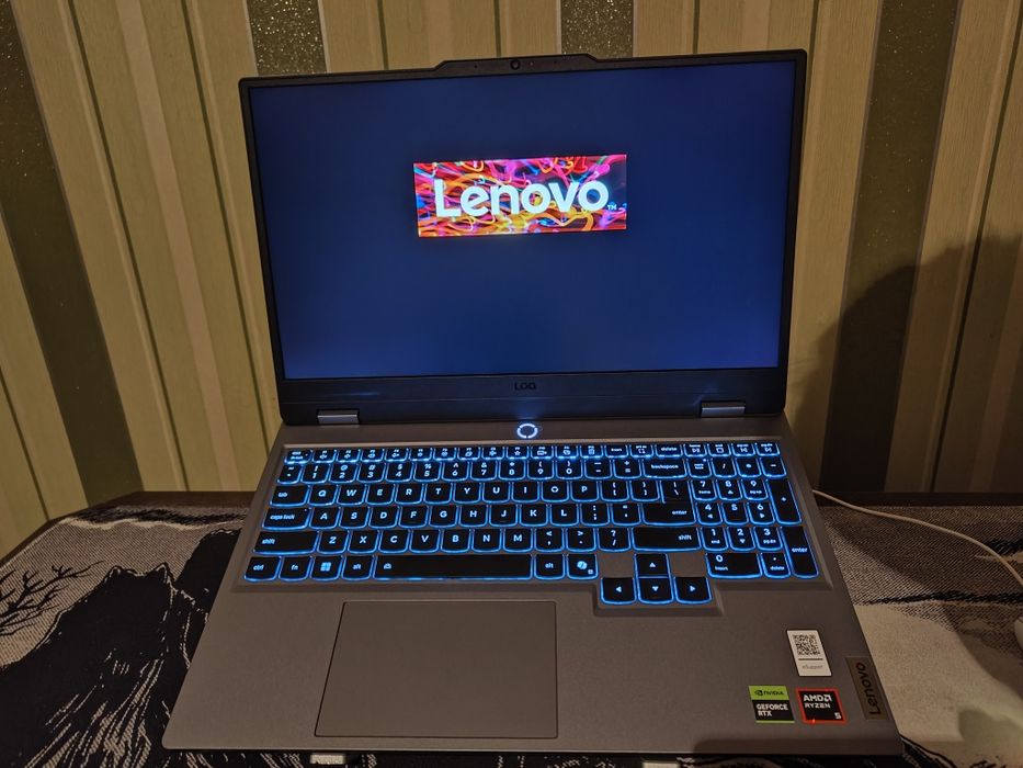 Lenovo 15AHP10 nvidia 5050, ryzen 5 220