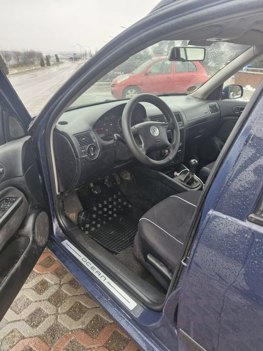 Vând Golf IV sau variante