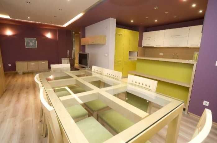 Дава се под наем Многостаен апартамент в София, Изток - 150 кв.м за 1300 € - Снимка #1