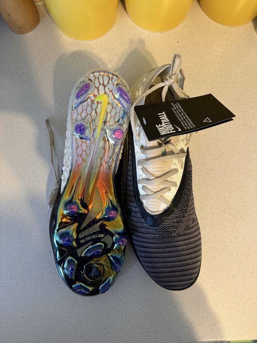 ghete fotbal mercurial si phantom