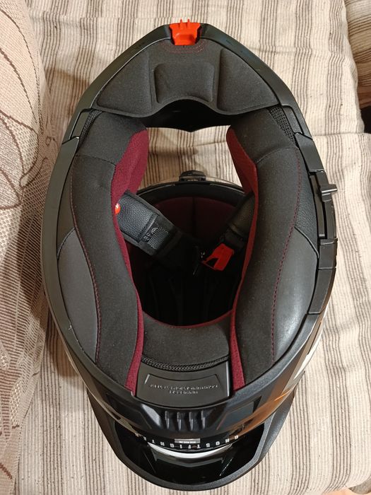 Модуларна каска Axxis Ghostfighter