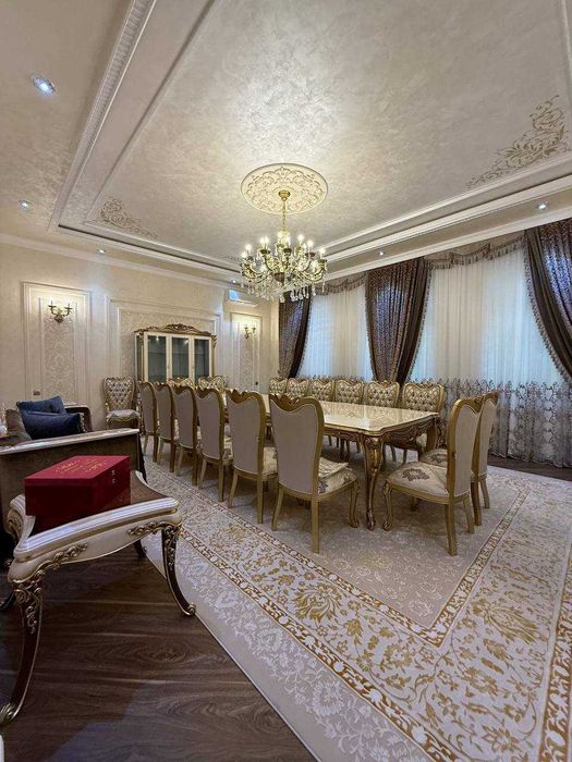 Яккасаройский Продается участок 6 сотых  144 школа 12 комната