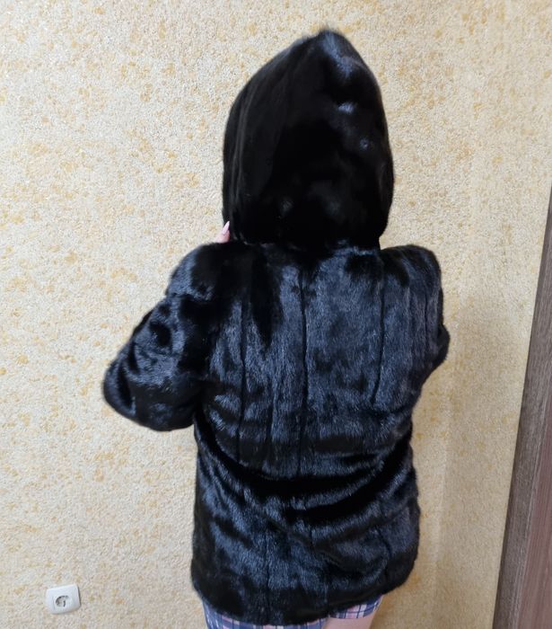 Шуба норковая модная