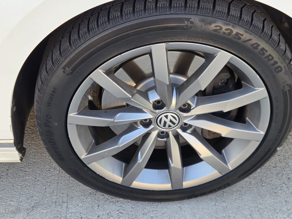 Volkswagen Passat 4Motion  / 2.0Tdi Bi-Turbo 240hp