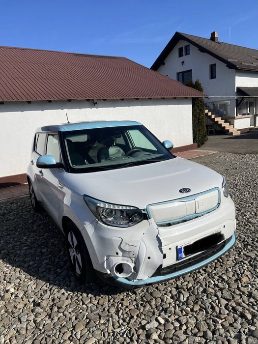 Kia Soul electric  avariat AVARIATE