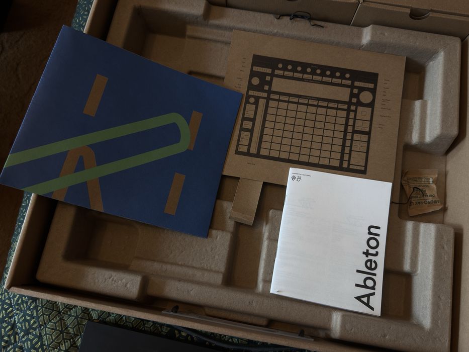 Ableton Push 3 midi контролер