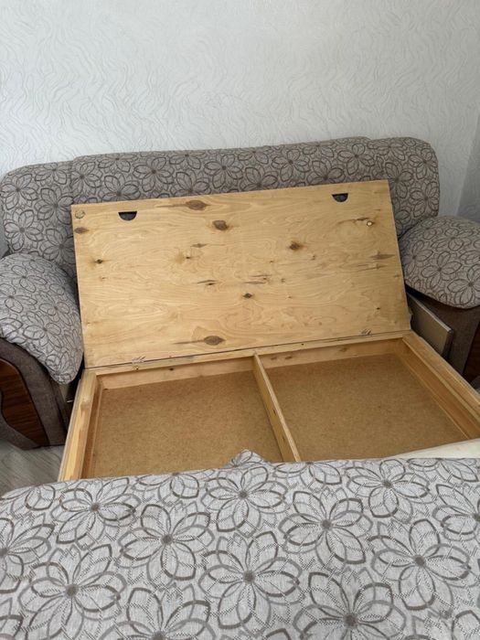 Диван с креслом выдвижной