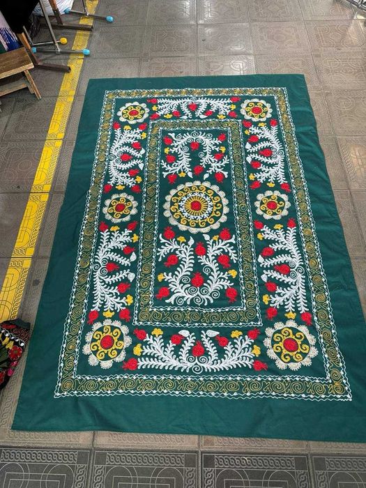 Сузаны ручной работы