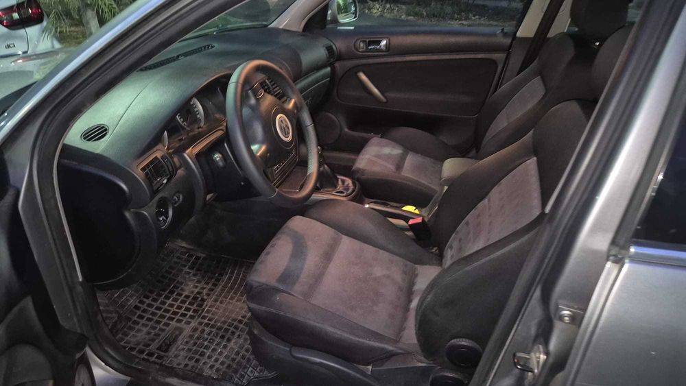 VOLKSWAGEN Passat 2003 — imagine 4