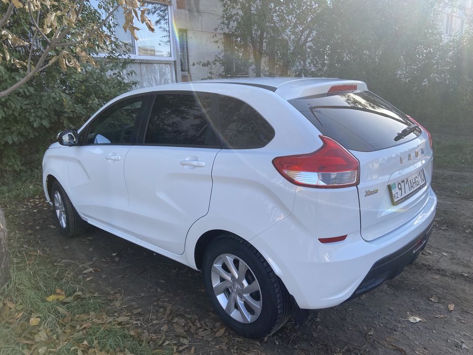 Продам Lada Xray