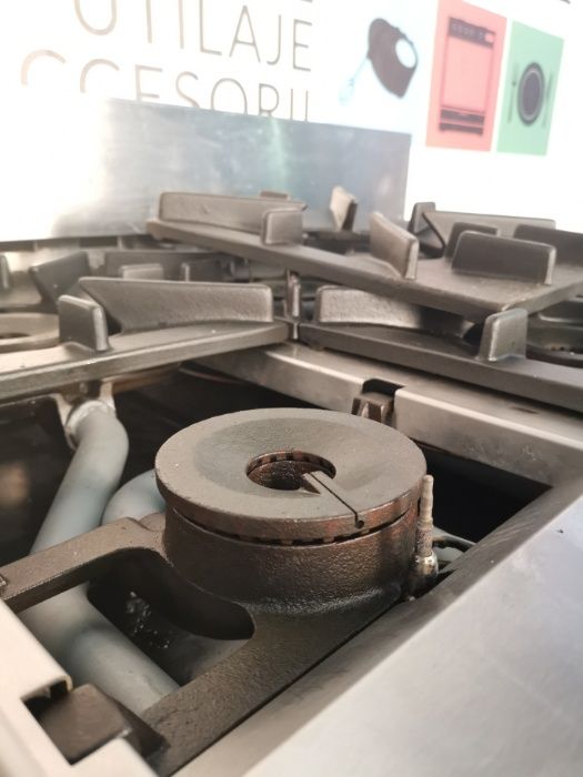 BLUE SEAL Masina de gatit cu 6 focuri; Aragaz profesional cu 6 ochiuri