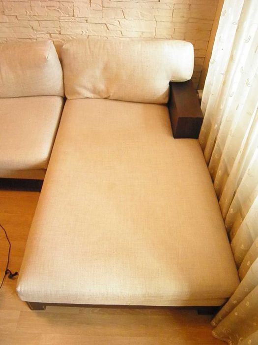 Холна ъглова гарнитура с лежанка