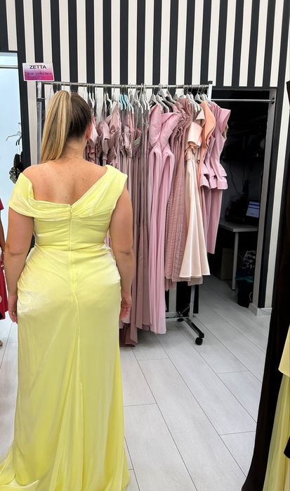 Rochie nasa superba!