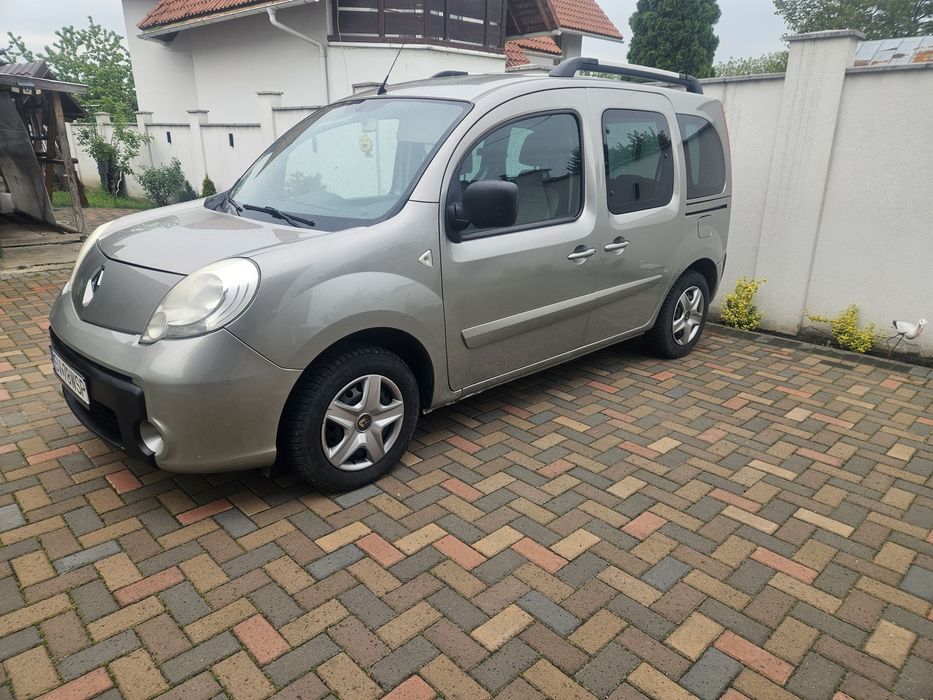 Vând Renault Kongoo 2012