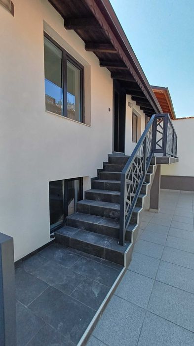 Продава се Къща в Плевен, 9-ти квартал - 150 кв.м за 1139 €/кв.м - Снимка #11