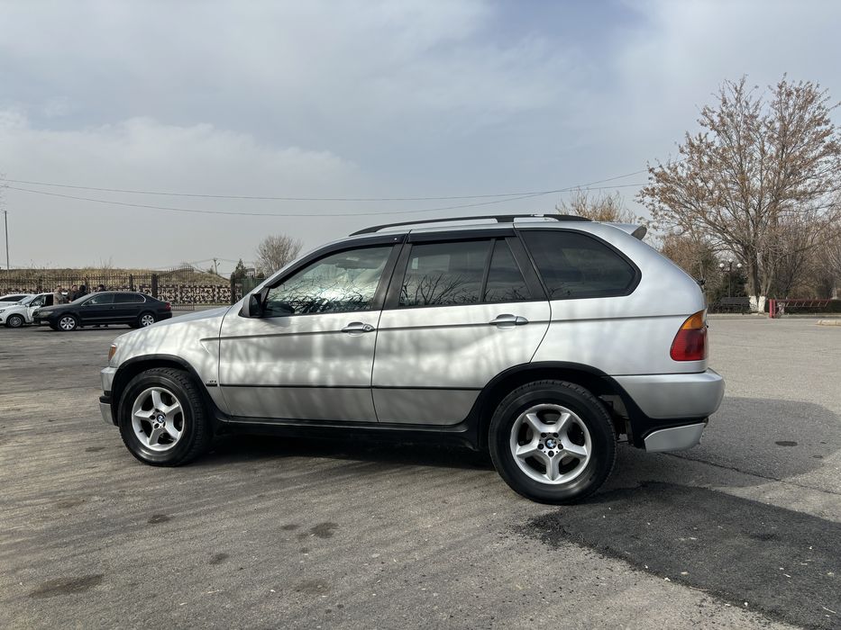 Продам Бмв Х5 Е53 2003 год
