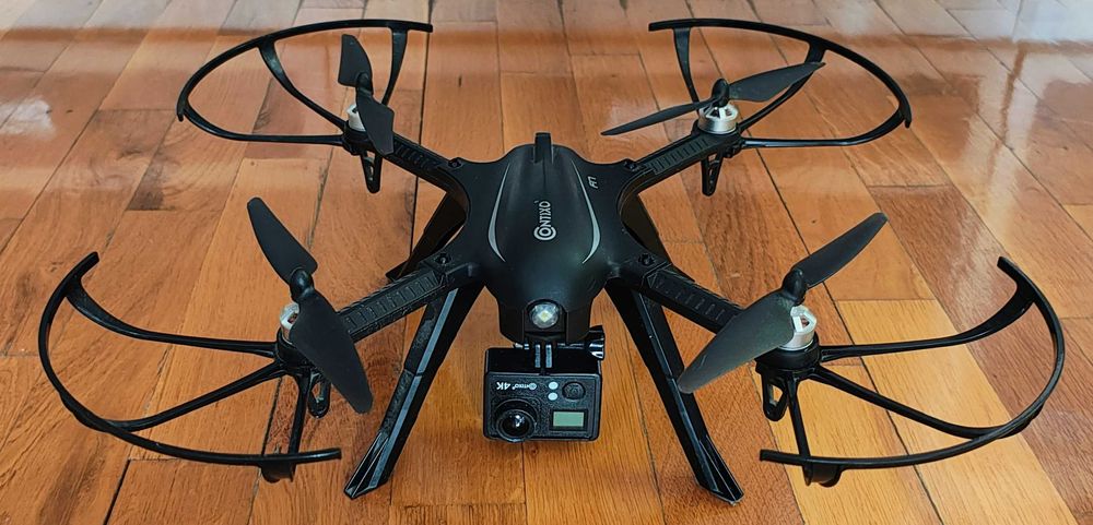 Продавам дрон Contixo F17 с 4К камера