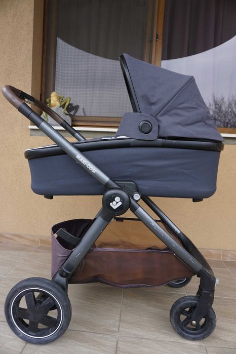 Maxi-Cosi Adorra 2 + кош за новородено + зимен чувал за количка