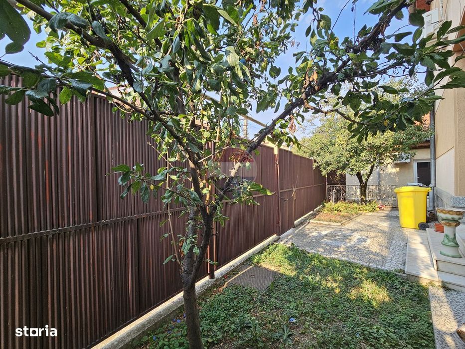 Casa de vanzare