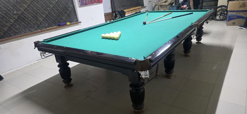 Столь белярдный продам