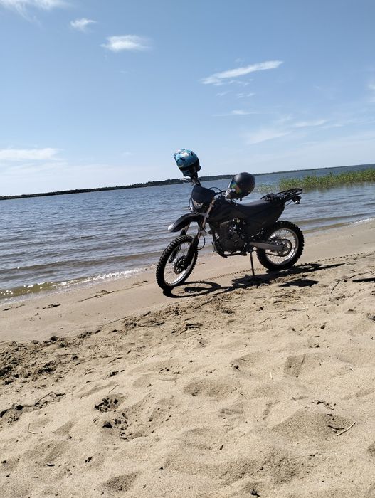 Продам эндуро 250