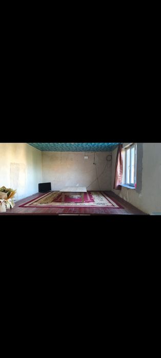 Uy judayam qulay hududda joylashgan, yashash uchun barcha sharoitlar