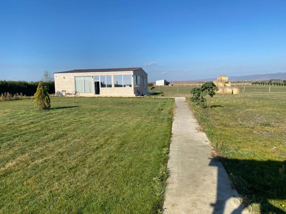 Дава се под наем Земеделски имот в к.к. Слънчев бряг -  кв.м за 765 € - Снимка #2