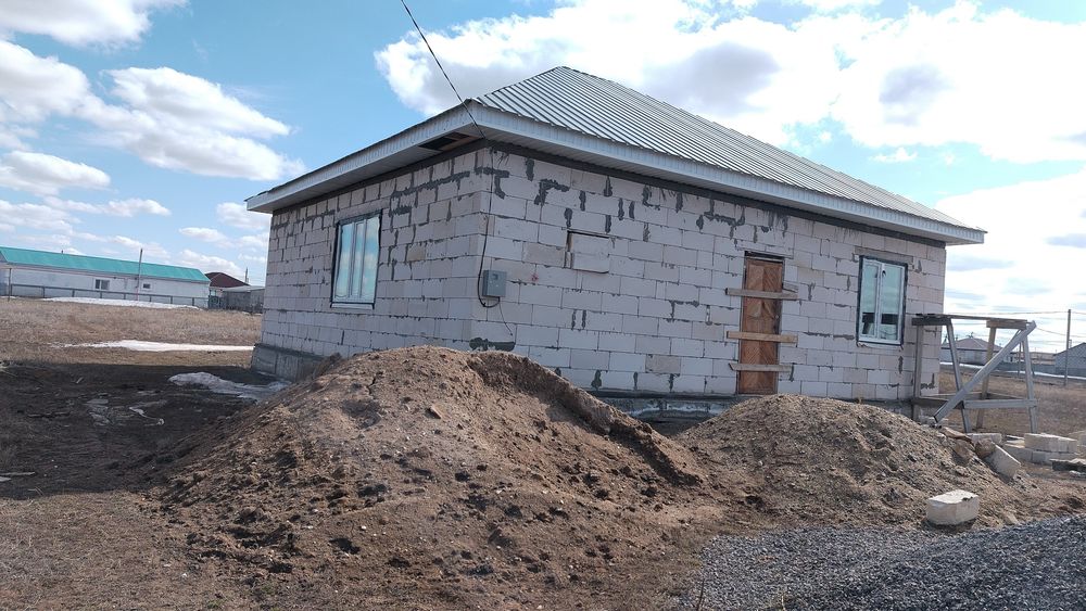 Продам дом недостроенная