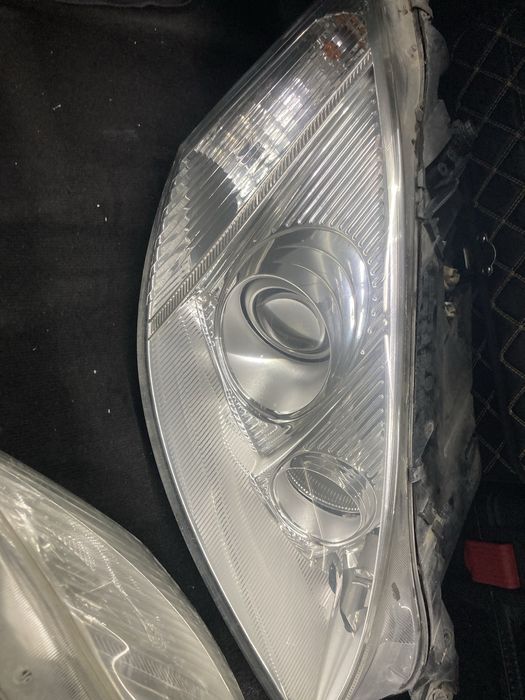 Фары от Мерседеса в кузове w221