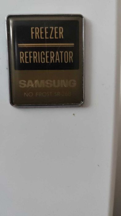 Холодильник samsung