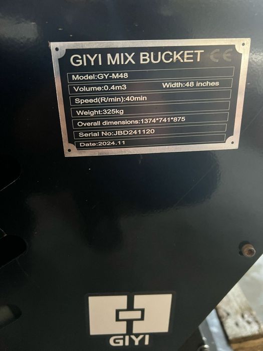 Cupa Bobcat mixer beton