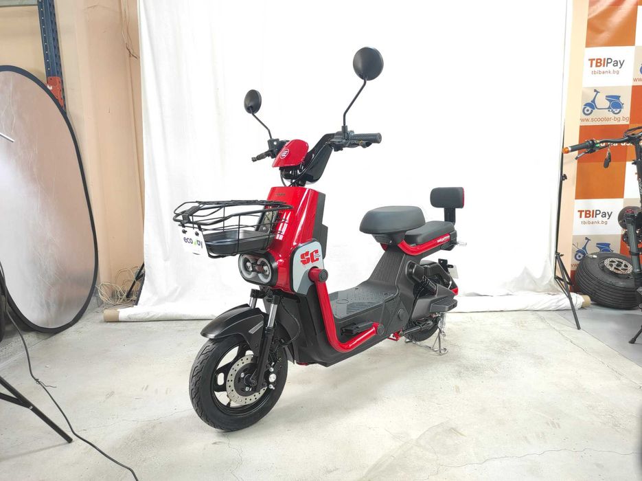 Електрически скутер Y9 800W, 60V 20Ah, Червен НА ИЗПЛАЩАНЕ !