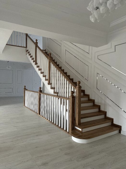 Лестница/Деревянная лестница