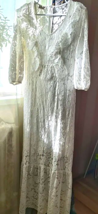 Кружевное платье