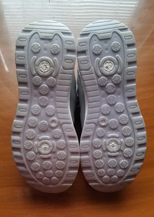 Нови кожени мъжки маратонки No:43