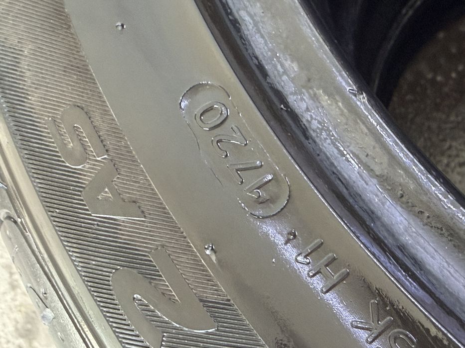 245/45/18 Hankook комплект летних шины