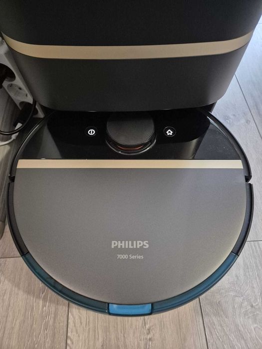 Vand robot de aspirare cu mop Philips Aqua XU7100/01 + kituri de inloc