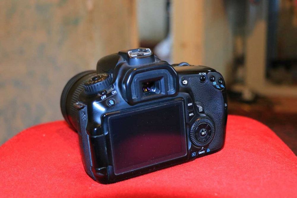 ФотоАпарат FotoAaparat Canon 60 D / 3 шт