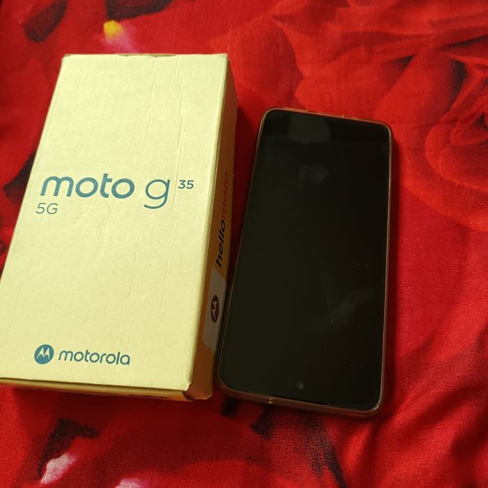 Vând  telefon Motorola