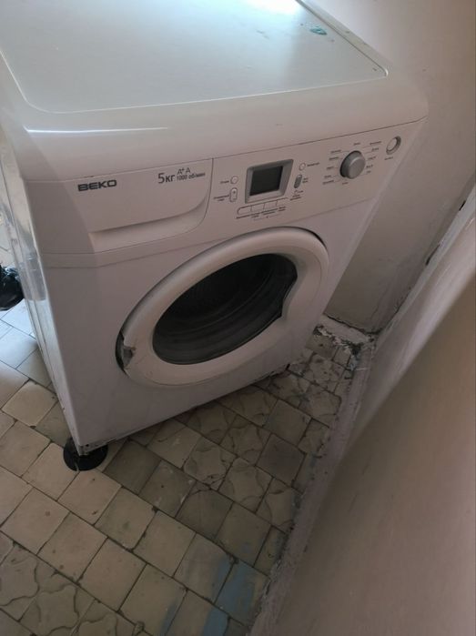 Срочно продаётся стиральная машинка