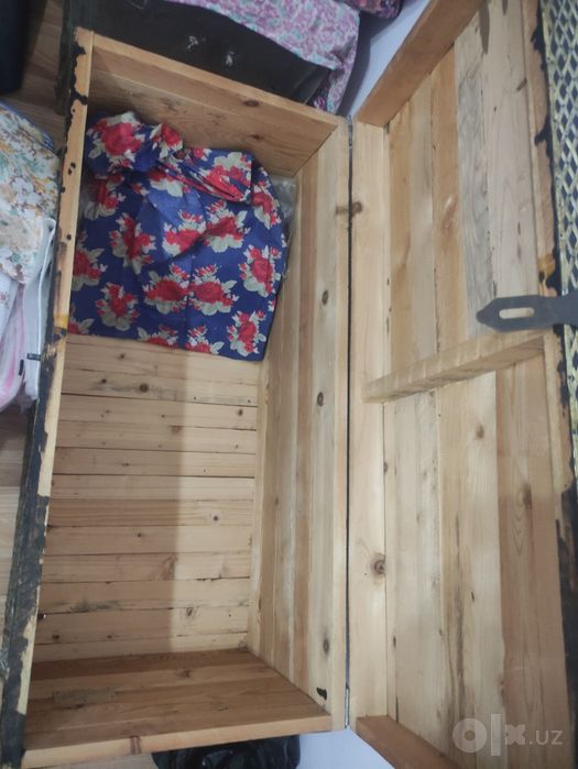 Продаётся сундуки 2 штуки. В хорошем состояние.