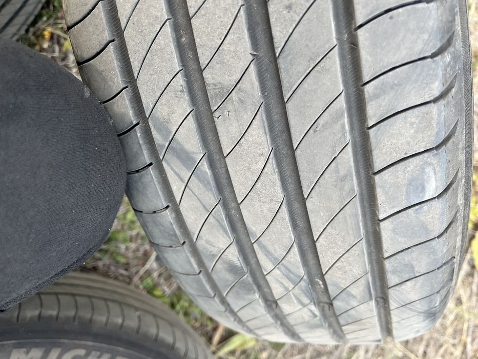 Гуми 205/60/16 мишелин ( gumi 205/60/16 )