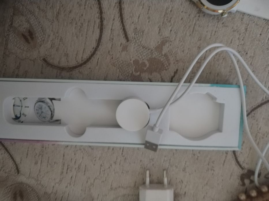 Смарт t часы для андроид подходит ко всем телефонам через blootush  Ке