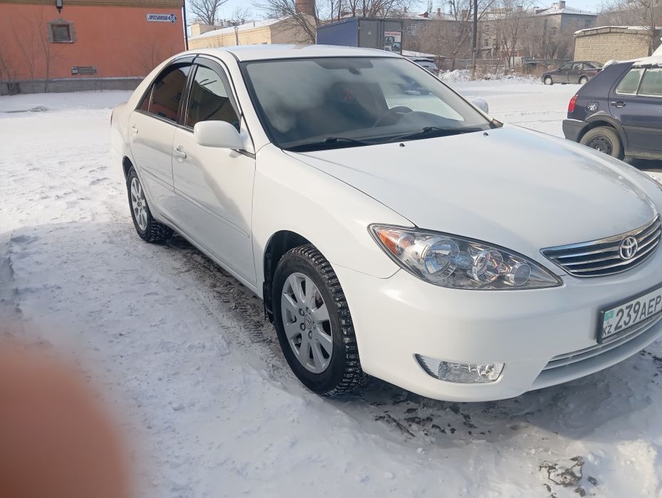 Продам Тойоту камри 35