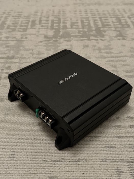 Amplificator Alpine MRV-M250
