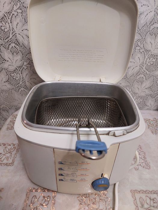 Продам фритюрницу