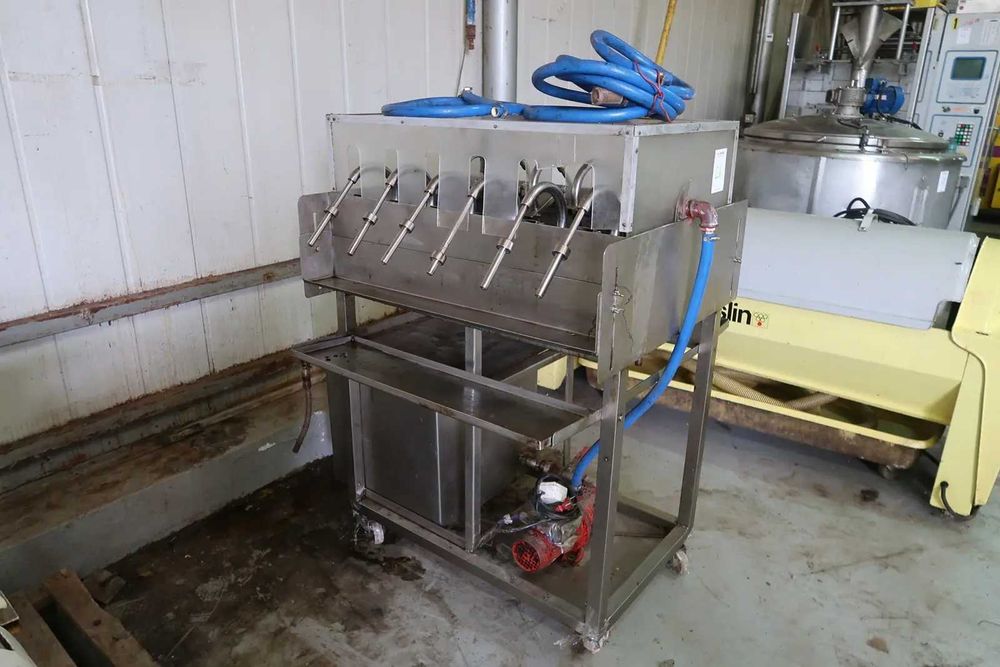 Linie umplere sticle cu lichide